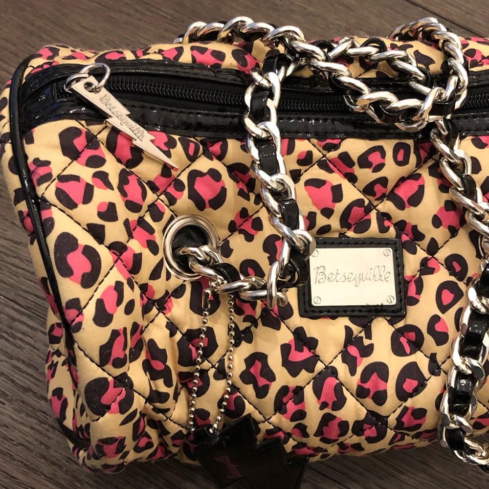Betseyville Leopard Quilted Duffle Purse